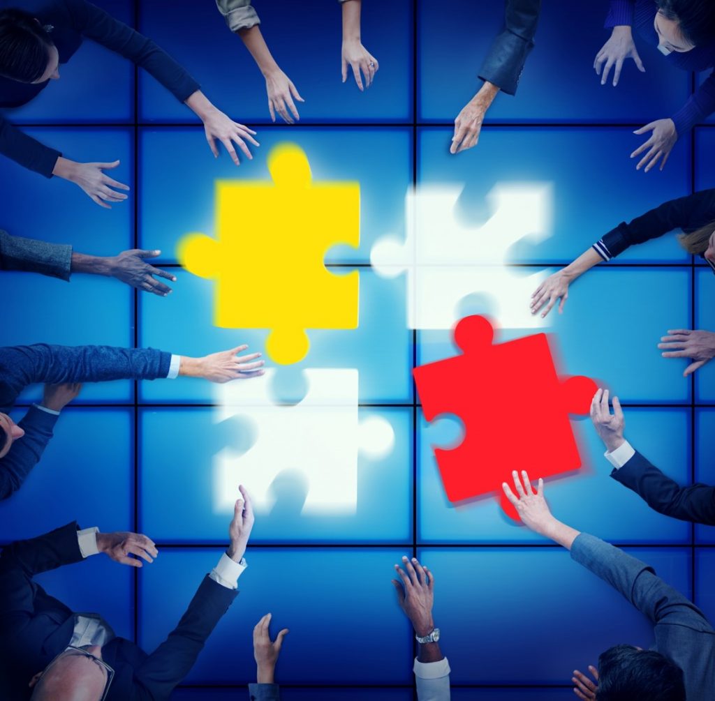 conectados-redes-integradas-corporativas-srl